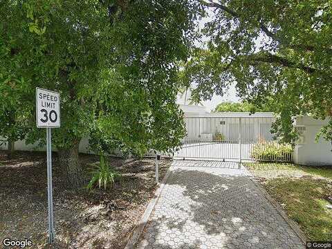 10Th, MIAMI, FL 33138