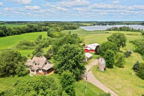 240Th, HUTCHINSON, MN 55350
