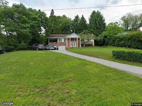 Scott, YORK, PA 17403