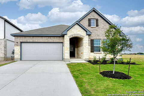 Beveridge, SEGUIN, TX 78155