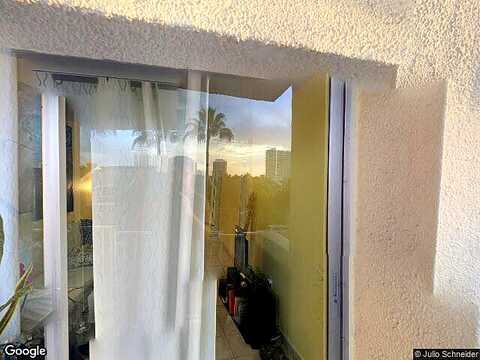 168Th, NORTH MIAMI BEACH, FL 33160