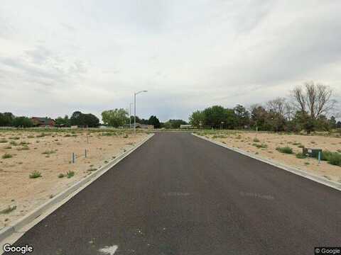 S Beech, Kennewick, WA 99337