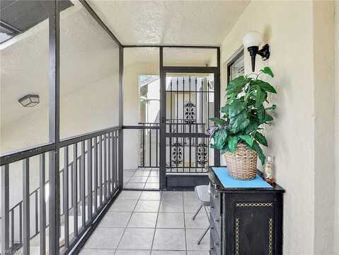 Charter Club Circle, Fort Myers, FL 33919