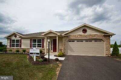 Lavender Lane, LEBANON, PA 17042