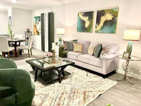 Rueben Ave, Holland, TX 76534