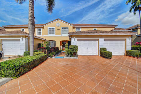 Crystal Pointe Dr, Boynton Beach, FL 33437