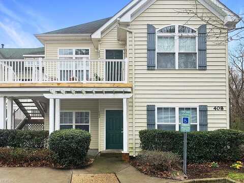 Coastal Walk Place, Virginia Beach, VA 23451