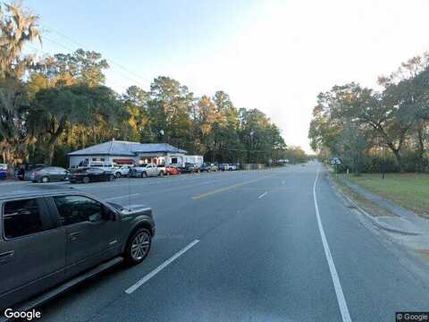 Stone Court, Midway, GA 31320