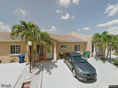 Nw 182Nd Ln, Hialeah, FL 33015