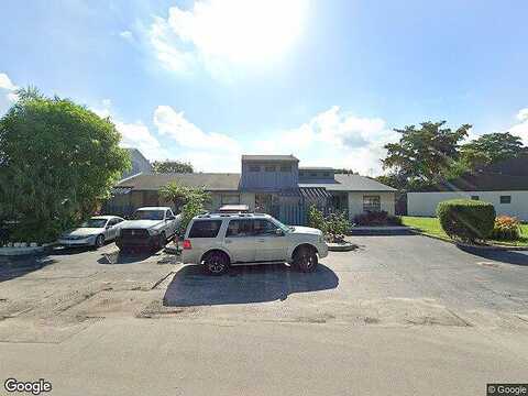Woodscape Cir, Miramar, FL 33023