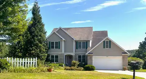 359 Carroll Rd, Athens, OH 45701