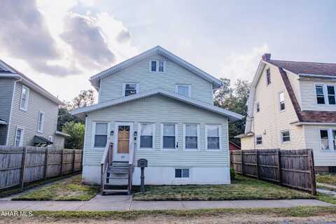 212 Main Street, Bellwood, PA 16617