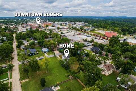 210 W Pine ST, Rogers, AR 72756