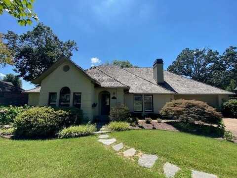 62 Champions BLVD, Rogers, AR 72758