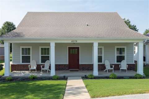4379 W Mount Comfort RD, Fayetteville, AR 72704