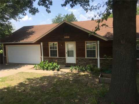 3518 W Buckeye ST, Fayetteville, AR 72704