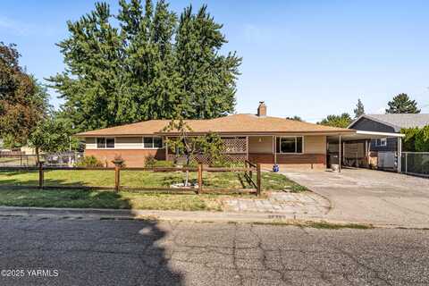 1411 S 20th Ave, Yakima, WA 98902