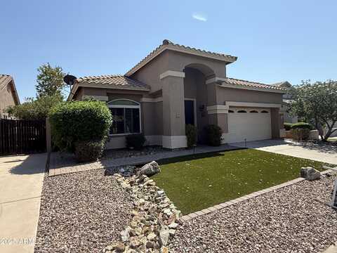 953 W FAIRWAY Drive, Chandler, AZ 85225
