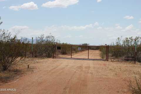 062 E State Route 90 Highway, Sierra Vista, AZ 85635