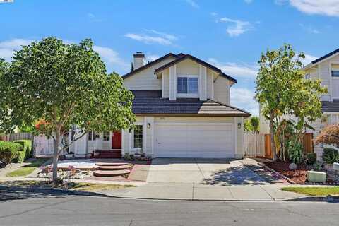 33701 Pacheco Dr, Fremont, CA 94555