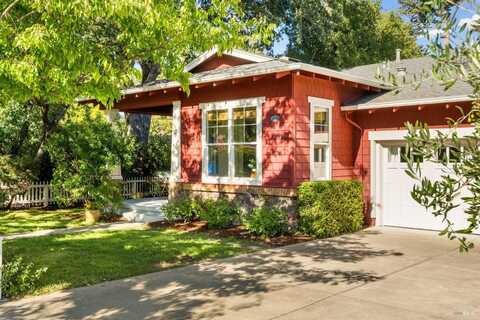 900 Donner Avenue, Sonoma, CA 95476