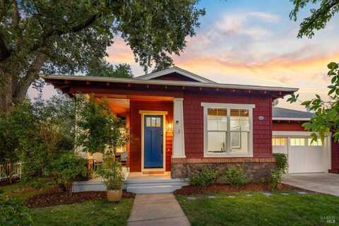 900 Donner Avenue, Sonoma, CA 95476