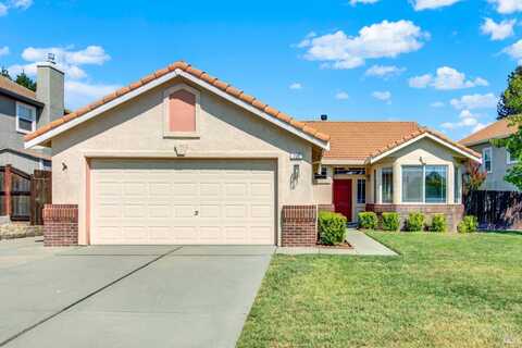 739 Edenderry Drive, Vacaville, CA 95688