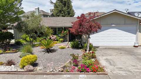 2570 Vine Hill Drive, Napa, CA 94558