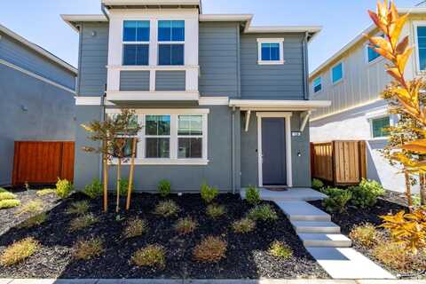 128 Clownfish Street, Suisun City, CA 94585
