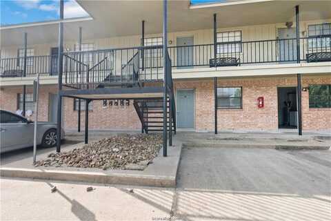 607 Wades Way, Navasota, TX 77868