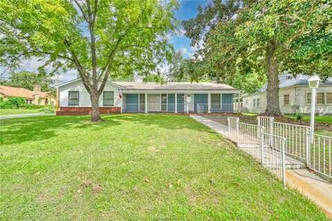 1422 21st Street, Huntsville, TX 77340