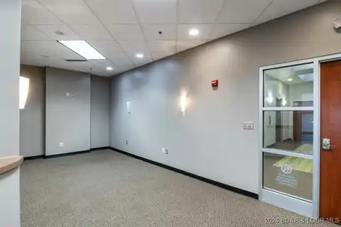 5780 Osage Beach Parkway unit: 215, Osage Beach, MO 65065