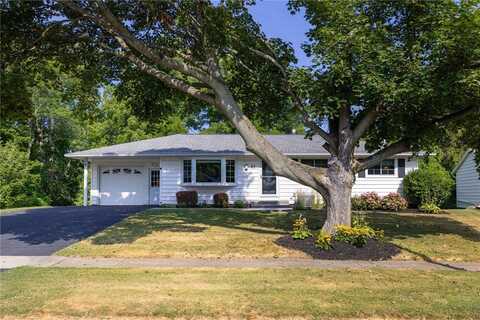 82 Tanglewood Drive, Greece, NY 14616