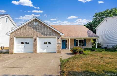 21 Cayuga Avenue, Lancaster, NY 14086