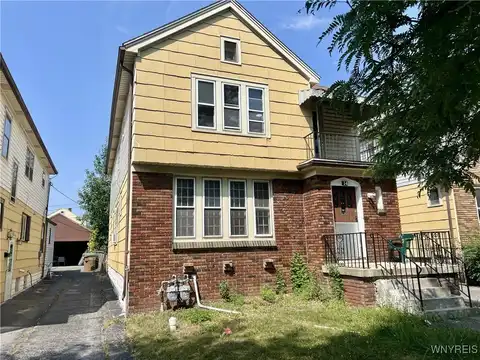14 Saint James Road, Cheektowaga, NY 14225