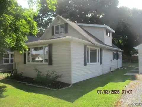 6505 Hamilton Drive, Evans, NY 14047