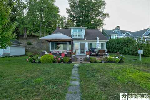2972 Chautauqua Avenue, Harriman, NY 14710