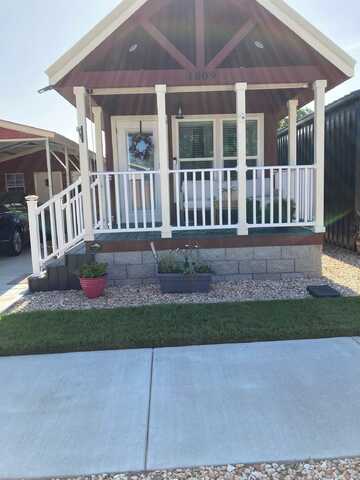 1809 S G Street, Rogers, AR 72756