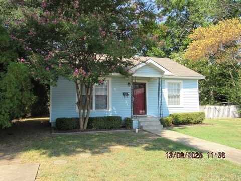 1221 Watkins Street, Conway, AR 72034