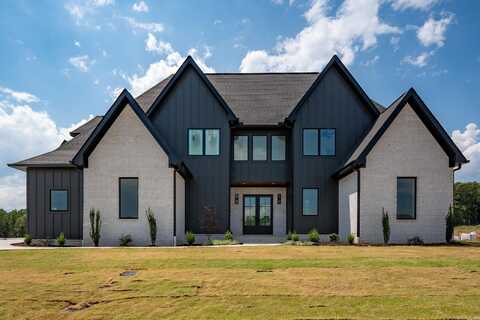 1635 Southwinds Drive, Conway, AR 72034