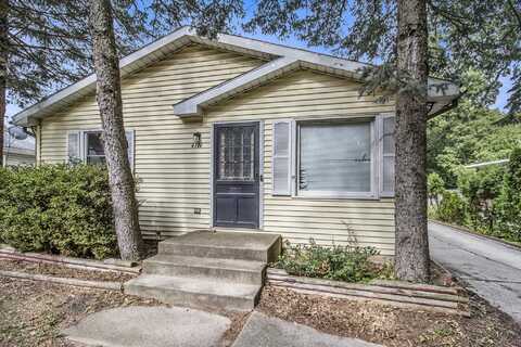 4111 WOODSTOCK AVENUE SE, GRAND RAPIDS, MI 49548