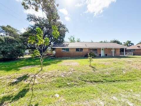 802 Whitewing Drive, Rockport, TX 78382