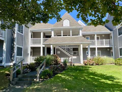 61 Fletcher Lane unit: H, Brewster, MA 02631