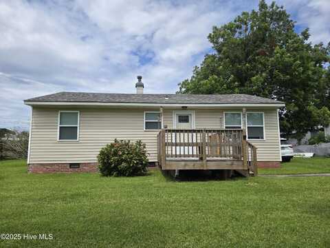 909 N 20th Street, Morehead City, NC 28557
