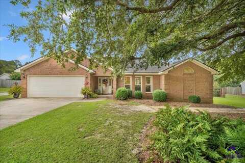 305 Wexford Circle, Bonaire, GA 31005