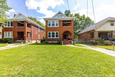 4367 Ridgeview Avenue, Cincinnati, OH 45238