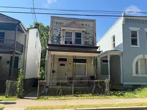 1827 Carll Street, Cincinnati, OH 45225