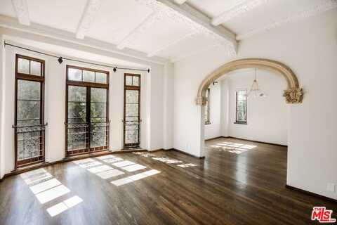 1302 Sweetzer Ave, West Hollywood, CA 90046