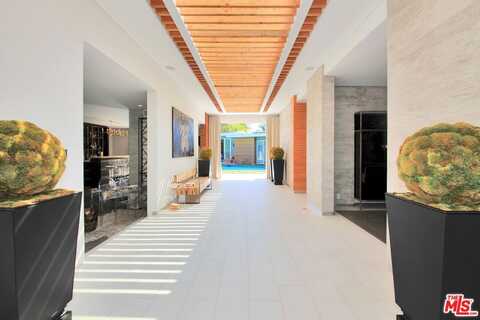 3054 Elvido Dr, Los Angeles, CA 90049