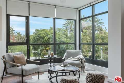 13045 Pacific Prome, Los Angeles, CA 90094